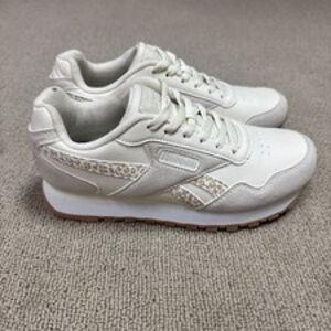 Reebok Sneakers Ivory Lace Up girls Size 10
